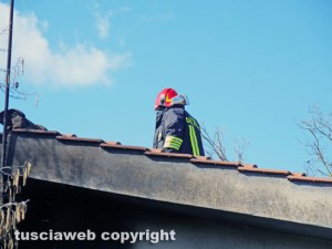 Capranica - Casa in fiamme, muore carbonizzata una donna