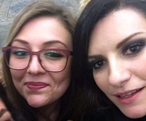 Simona Virtuoso con Laura Pausini