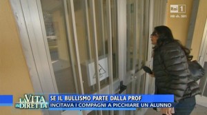 Prof sospesa - Il servizio della "Vita in diretta"