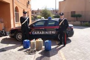 Carabinieri - Furto di carburante