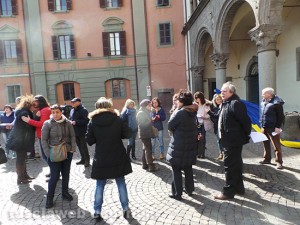 Viterbo Civica - L'incontro a piazza del Comune