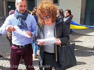 Viterbo Civica - L'incontro a piazza del Comune - Matteucci e Mongiardo