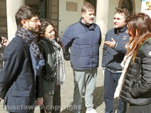 Viterbo Civica - L'incontro a piazza del Comune