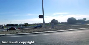 Tarquinia - La nuova rotatoria che porta al mare in discesa