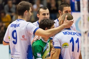 Sport - Pallavolo - I ragazzi del Tuscania volley durante il derby