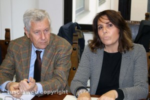 Il sindaco Michelini e l'assessora Perà
