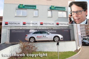 Viterbo - Il Temporary Showroom di via Aldo Moro - Nel riquadro Fabio Caso
