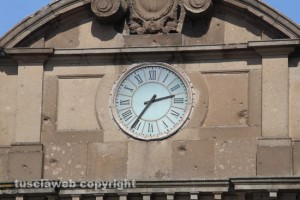 Viterbo - L'orologio di Piazza della Rocca