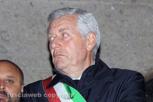 Viterbo - La processione del Cristo morto - Il sindaco Michelini