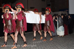 Viterbo - La processione del Cristo morto