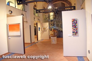 Viterbo - La mostra "Tra forma e segno"