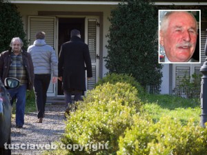 Graffignano - I Ros nella villa della rapina e Michele, uno dei due custodi - Nel riquadro il generale Giannatiempo