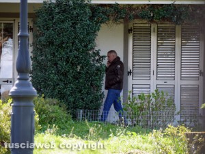 Graffignano - I Ros nella villa della rapina