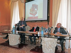 La presentazione del libro a palazzo Brugiotti 