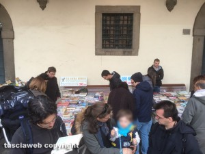 Viterbo - PaperOnly a Pasqua e Pasquetta