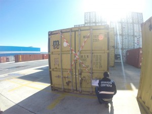 Civitavecchia - Il conteiner sequestrato