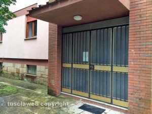 Ronciglione - Via dell'ospedale consorziale - Il palazzo dove abitava la donna ritrovata nel congelatore