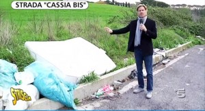 Ghione di Striscia la notizia sulla Cassia Bis 