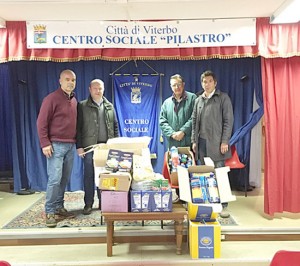 Viterbo - FdI dona alimenti al centro sociale Pilastro 