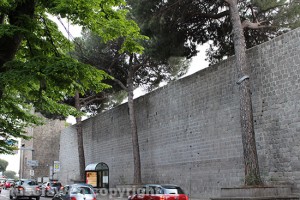 Viterbo - Le mura civiche recuperate