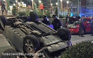 Viterbo - Scontro tra auto a Villanova