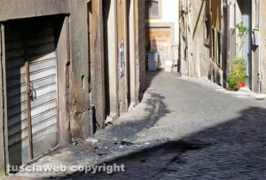 Viterbo - Via Angusta - Il posto dove si trovava l'auto incendiata