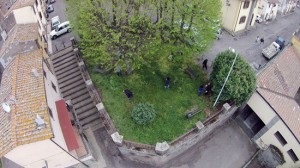 Viterbo - I volontari di Viterbo civica pulisco il parco della Quercia