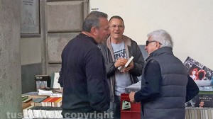 Viterbo - PaperOnly - Gli organizzatori con don Mazzi