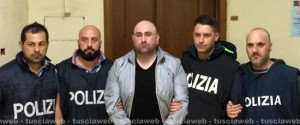 L'arresto del boss della camorra Roberto Manganiello