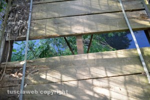 Etruschi - Castel d'Asso - Il ponte da cui è facile precipitare