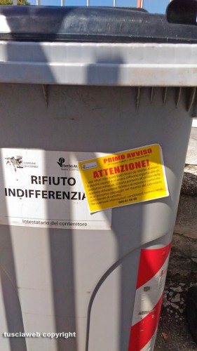 Viterbo - Avviso di Viterbo ambiente sui secchioni