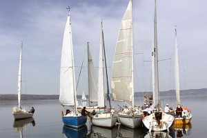 Sport - Il campionato dei cabinati a vela a Capodimonte