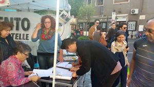 Il gazebo di M5s