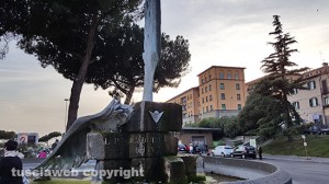 Degrado alla fontana del Sacrario