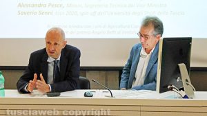 Viterbo - Unitus - La proiezione di "Nuove terre" - Il rettore Alessandro Ruggieri