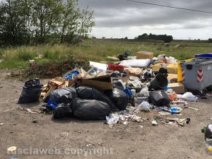 Viterbo - La discarica all'isola a Ferento