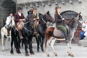 Viterbo - La processione del santissimo Salvatore