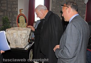 Montefiascone - Il capitello riconsegnato alla curia - Il vescovo Fumagalli