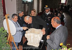 Montefiascone - Il capitello riconsegnato alla curia - Il vescovo Fumagalli