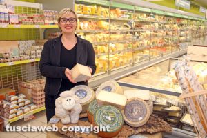 Francesca Manca al Todis discount
