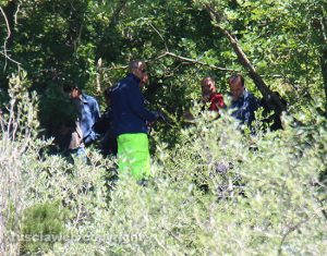 Montefiascone - Madre e figlio trovati morti - Il recupero dei corpi