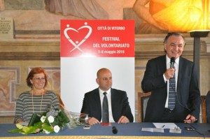 Viterbo - L'inaugurazione del Festival del volontariato - L'intervento del sottosegretario Luigi Bobba