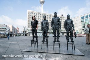 Anything ti say? di Davide Dormino a Berlino