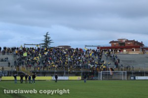 Sport - Calcio - Viterbese - La curva in festa al Rocchi