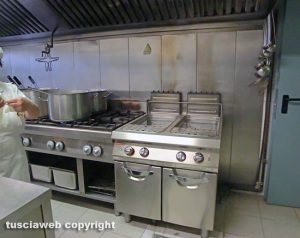 La cucina della mensa a Viterbo