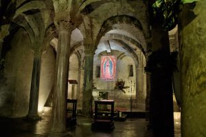 Un'immagine di Nostra Signora di Guadalupe esposta a Sutri