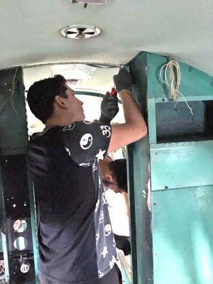 Gli studenti del da Vinci al Museo storico dell'aeronautica militare di Vigna Di Valle