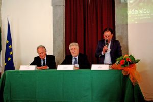 La presentazione del nuovo mezzo della Cooperativa labor