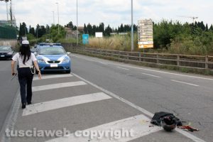 Viterbo - L'incidente all'uscita della superstrada sulla Cassia nord