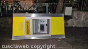 Bancomat distrutto